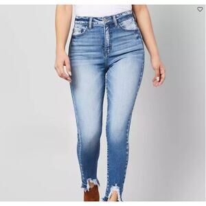 Kancan Signature Kurvy Ultra High Rise Ankle Jean Distressed Hem 28